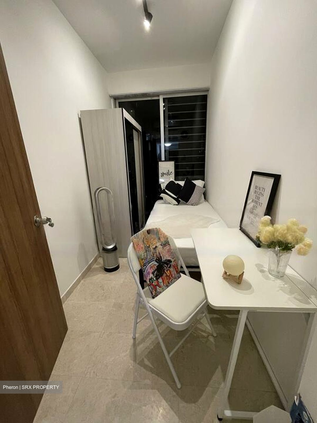 Grandeur 8 (D20), Condominium #457913131
